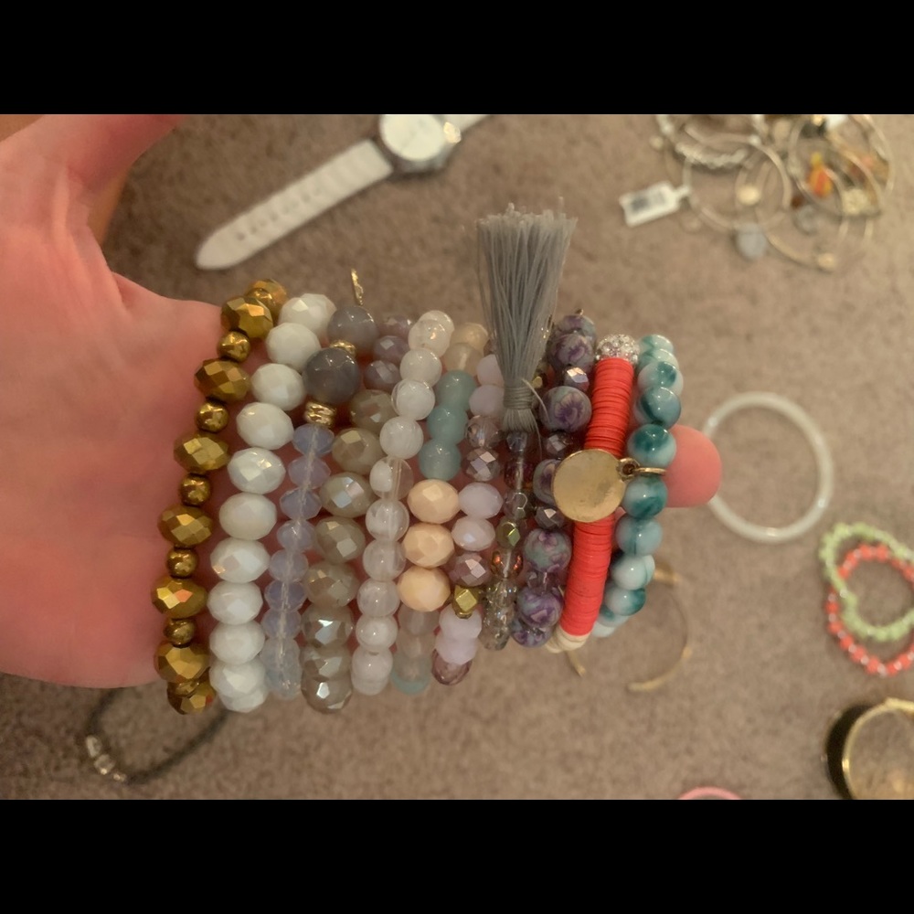 Assorted bracelets (whole bundle)